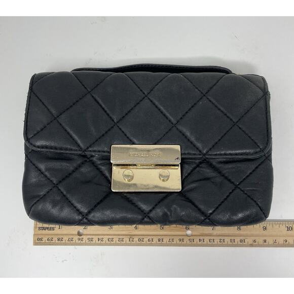 Michael Kors Black Quilted Leather Clutch Purse Wallet Top‎ Handle 9" X 6" RARE - Picture 13 of 14